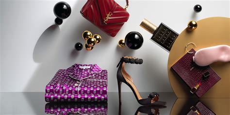 luxury christmas gifts for women.